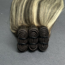 Load image into Gallery viewer, Ghair New Luxury Raw Balayage Bundles Straight Hair 2/613/2#
